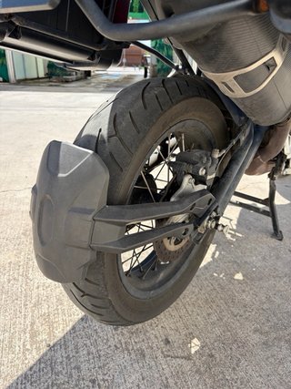 Benelli TRK 502X Adventure Roja