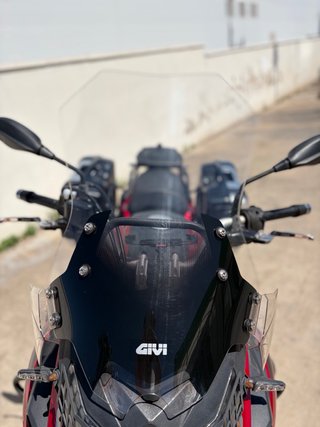 Benelli TRK 502X Adventure Roja