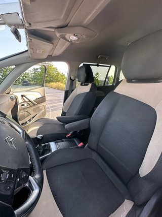 Citroen Grand C4 Picasso 2016