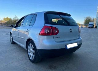 Volkswagen Golf 2005