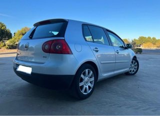 Volkswagen Golf 2005