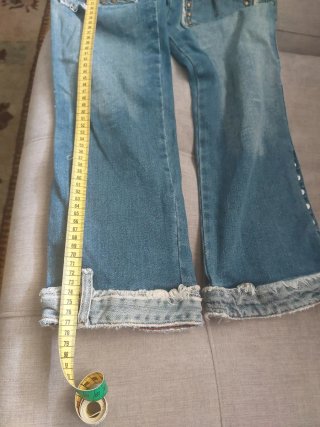 Pantalón Lois Talla 34 con remaches