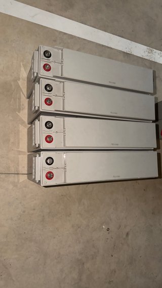 Batería AGM Ultracell y PlusEnergy Car Audio