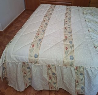 2 Colchas Cama 90 Usadas Buen Estado