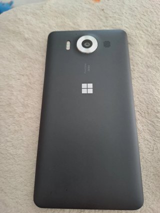 Nokia Lumia 950 Windows 10 en perfecto estado