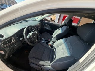 Kia Niro Kia Niro 1.6 GDi Híbrido Enchufable 104kW Drive