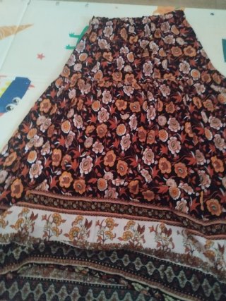 Falda larga estampada flores