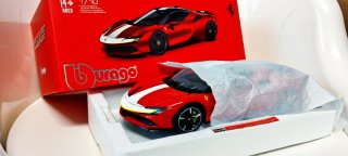 Burago Ferrari SF90 Stradale 1:18 Assetto Fiorano