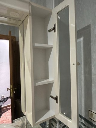 Mueble de baño con encimera de mármol