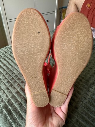 Sandalias cuña coral/fucsia sin estrenar