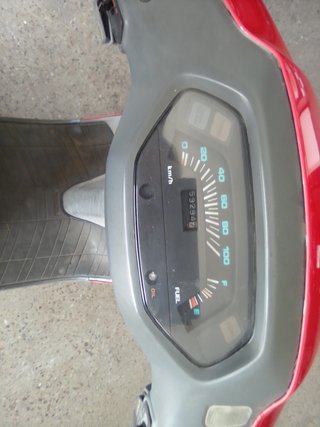 Honda Yupi 90cc Roja