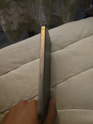 iPhone Plata - Condición Batería 93%