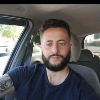 Busco trabajo de mozo de cuadra