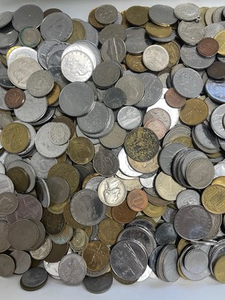 Lotto 3 kg monete varie