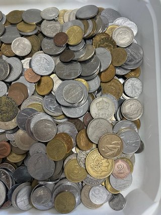 Lotto 3 kg monete varie