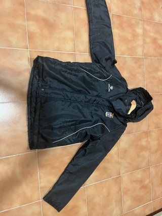 Abrigo Deportivo Kelme FC Cartagena Talla XL