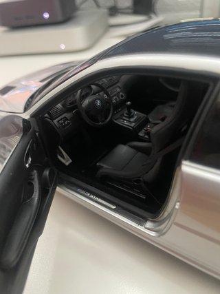 Maqueta 1:18 BMW M3 GTR Kyosho