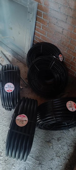 Tubos Eléctricos Corrugados Negro