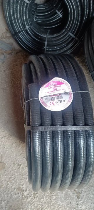 Tubos Eléctricos Corrugados Negro