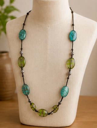 Collar boho piedras verdes y turquesas