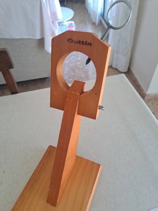Jamonero de madera