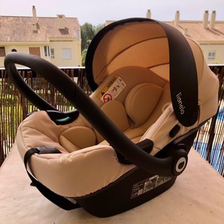 Silla de coche para bebé cuco.  Lionelo. Beige
