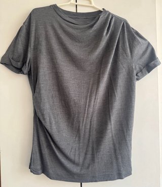 Camiseta Massimo Dutti manga corta gris