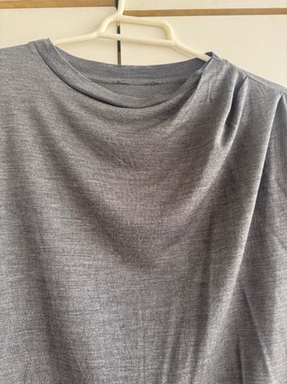 Camiseta Massimo Dutti manga corta gris
