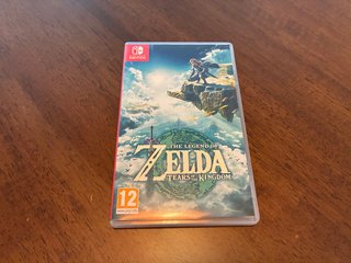 Consola Nintendo Switch más juego