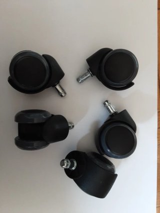 5 ruedas blandas 50mm para sillas de oficina.