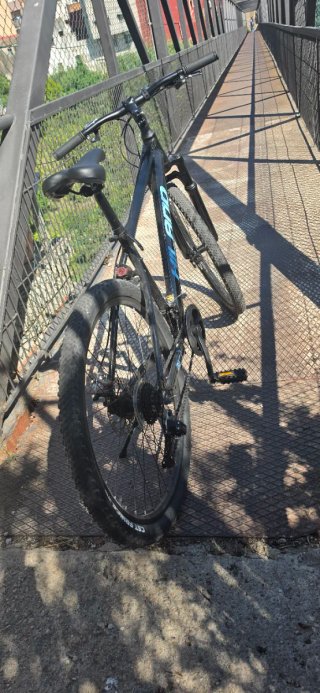 Bicicleta Hiland 26 Negra