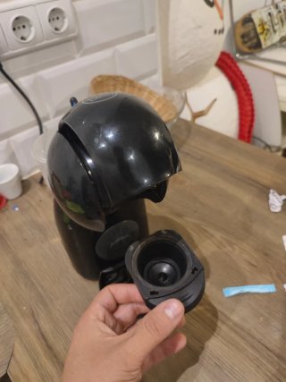 Cafetera Nescafé Dolce Gusto Negra