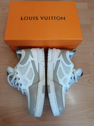 Louis Vuitton Skate EUR 40 Color Beige