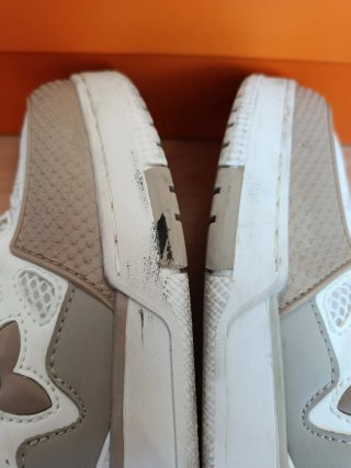 Louis Vuitton Skate EUR 40 Color Beige