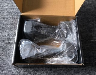 Par de mancuernas de 3 kg adidas (A ESTRENAR)