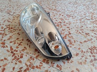 Faro Izq. Renault Master III 2010 HELLA
