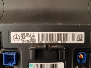 Pantalla y aireadores Mercedes Originales 2019