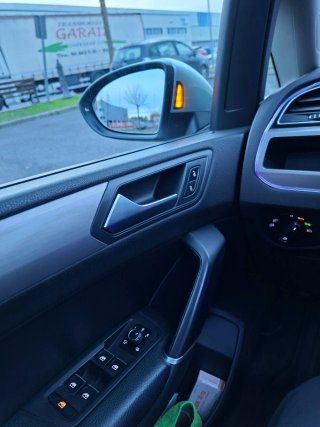 Volkswagen Touran 2016