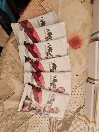 Paquetes y cartas Final Fantasy