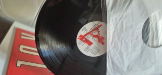 Vinilo KORTATU KOLPE KOLPE