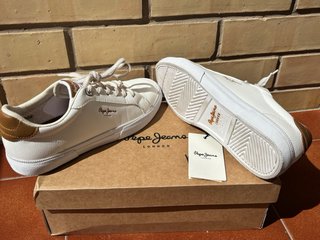 Zapatillas Pepe Jeans Blancas y Marrones