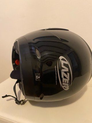 Casco de moto negro LAZER