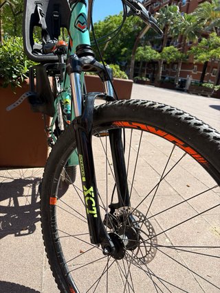Bicicleta Megamo DX3 29” + Silla THULE Yepp  +rack