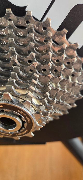 Rodillo Wahoo KICKR CORE + Cassette + Esterilla