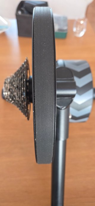 Rodillo Wahoo KICKR CORE + Cassette + Esterilla