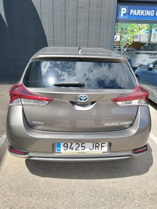Toyota Auris 2016