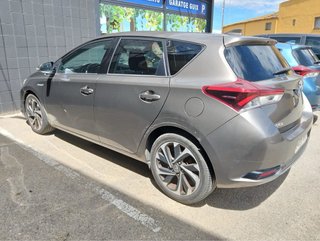 Toyota Auris 2016
