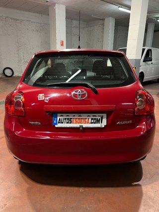Toyota Auris 2009 1.3 gasolina