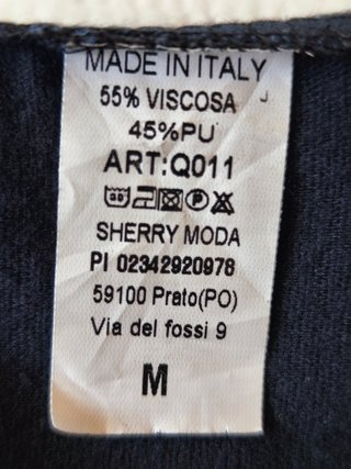 Falda de corte recto simil piel. Sherry Moda. T. M