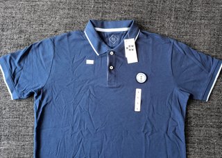 Polo azul oscuro para hombre (A ESTRENAR)